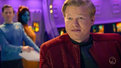 Imagem da notícia Black Mirror: Veja o trailer e o cartaz de 'U.S.S. Callister', episódio inspirado em Star Trek