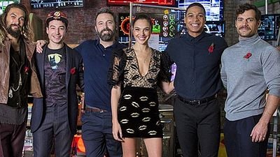 Imagem da notícia Warner planeja mudanças drásticas na DC após fracasso comercial de Liga da Justiça