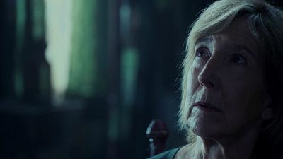 Imagem da notícia Sobrenatural: A Última Chave ganha novo trailer com Lin Shaye contatando força maligna