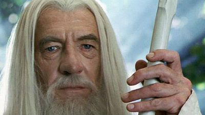 Imagem da notícia Ian McKellen deseja reprisar o papel de Gandalf na série de TV de O Senhor dos Anéis
