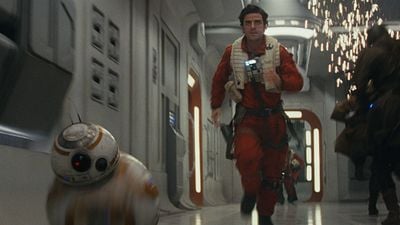 Imagem da notícia Star Wars - Os Últimos Jedi: Bombas da Resistência tinham mensagens escondidas