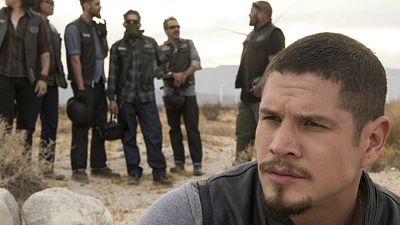 Imagem da notícia Mayans MC: FX encomenda temporada completa do spin-off de Sons of Anarchy
