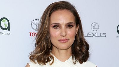 Imagem da notícia "Acredito em Dylan", declara Natalie Portman sobre a denúncia de assédio contra Woody Allen