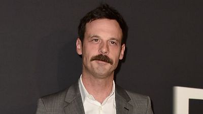 Imagem da notícia True Detective escala Scoot McNairy, de Godless e Batman vs. Superman
