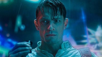 Imagem da notícia Altered Carbon: O futuro é uma tortura (Crítica da primeira temporada)