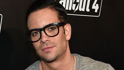 Elenco de Glee reage à morte de Mark Salling