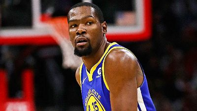 Imagem da notícia Apple prepara série sobre basquete baseada na vida do jogador Kevin Durant 