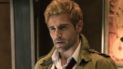 Imagem da notícia Legends of Tomorrow: Constantine voltará para outro episódio da terceira temporada