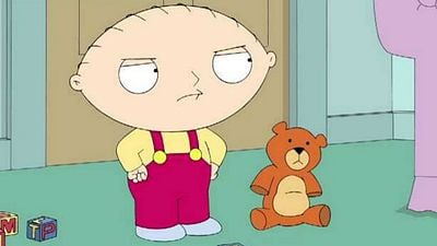 Uma Família da Pesada vai retratar sexualidade de Stewie em episódio com participação de Ian McKellen