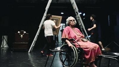 Imagem da notícia Confira o cartaz de Górgona, documentário sobre a atriz Maria Alice Vergueiro (Exclusivo)