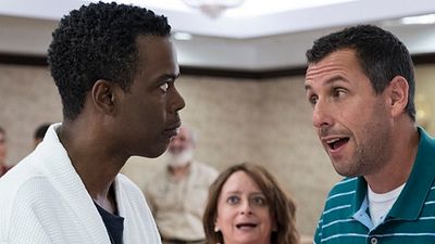 Imagem da notícia Lá Vêm os Pais: Adam Sandler e Chris Rock casam os filhos no trailer da nova comédia da Netflix