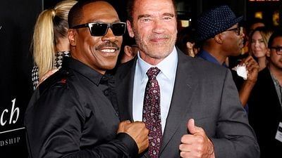 Imagem da notícia SXSW 2018: Arnold Schwarzenegger fala sobre sequência de Irmãos Gêmeos e confirma Eddie Murphy
