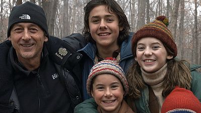 Imagem da notícia Festival de Berlim 2018: "Para mim, qualquer um que seja sincero é uma criança" afirma o diretor do drama infantil Cross My Heart (Exclusivo)