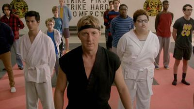 Imagem da notícia Cobra Kai: Continuação de Karatê Kid ganha trailer completo e data de estreia