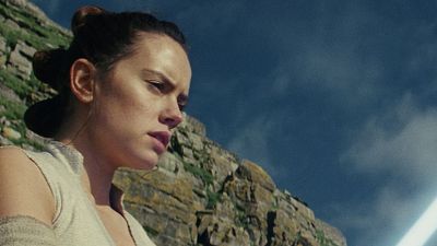 Imagem da notícia Star Wars: J. J. Abrams tinha planos diferentes para os pais de Rey
