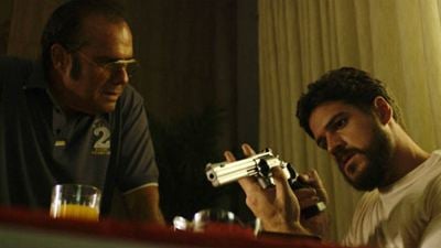 Marco Pigossi vira pistoleiro no primeiro trailer de O Nome da Morte