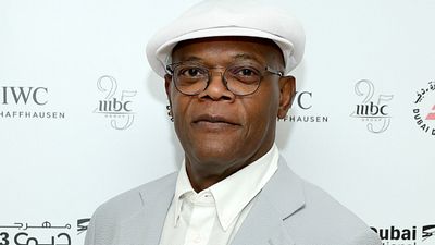 Imagem da notícia Samuel L. Jackson tem sua própria coleção de camisas estampadas por ele mesmo