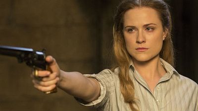 Imagem da notícia Westworld: Evan Rachel Wood revela que recebeu salário menor que seus colegas homens nas primeiras temporadas
