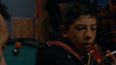 Imagem da notícia Ciganos da Ciambra: Menino cresce antes da hora no trailer do drama premiado em Cannes (Exclusivo)