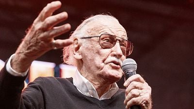 Imagem da notícia Stan Lee promete que sua participação "mais engraçada" será em Vingadores: Guerra Infinita