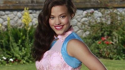 Imagem da notícia Descendentes 3: Sarah Jeffery, Thomas Doherty e Dylan Playfair estão no elenco da sequência