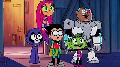 Imagem da notícia Os Jovens Titãs em Ação! Nos Cinemas ganha trailer com direito a Super-Homem, Alfred e piadas com Deadpool