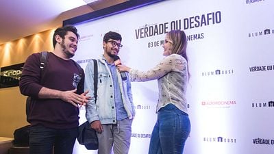 Imagem da notícia AdoroEstreia: Público escolhe entre dizer a verdade ou cumprir um desafio na pré-estreia do filme... Verdade ou Desafio