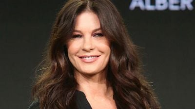 Queen America: Catherine Zeta-Jones vai estrelar comédia no Facebook