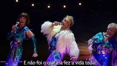 Imagem da notícia Mamma Mia! Lá Vamos Nós de Novo ganha mais um trailer povoado por recordações de Donna