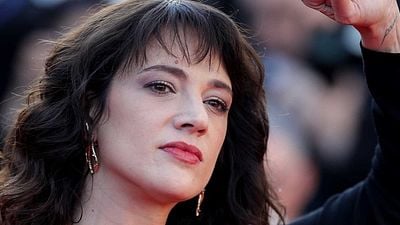 Imagem da notícia Festival de Cannes 2018: Asia Argento faz potente discurso contra Harvey Weinstein na cerimônia de premiação