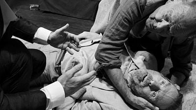 Imagem da notícia A Festa: Comédia dramática exibida no Festival de Berlim ganha cartaz e trailer (Exclusivo)