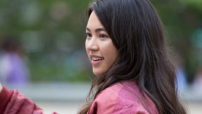 Imagem da notícia Punho de Ferro: Colleen Wing é destaque nas primeiras fotos de bastidores da segunda temporada