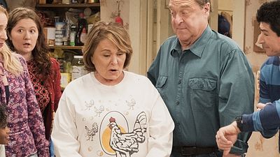 Imagem da notícia Roseanne é cancelada pela ABC após comentários racistas de Roseanne Barr