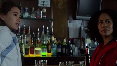 Imagem da notícia Luke Cage: Misty Knight e Colleen Wing quebram tudo em novo clipe da segunda temporada