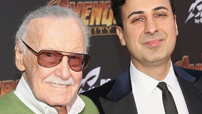 Imagem da notícia Stan Lee abre ordem de restrição contra seu representante pessoal, preso em Los Angeles