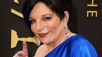 Liza Minnelli não aprova biografia da mãe Judy Garland estrelada por Renée Zellwegger