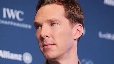 Imagem da notícia Benedict Cumberbatch surge irreconhecível na primeira imagem do telefilme Brexit
