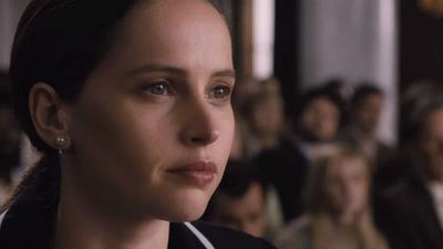 Imagem da notícia Felicity Jones luta contra a discriminação de gênero no trailer de On the Basis of Sex