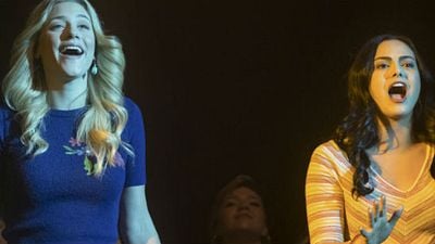 Imagem da notícia Comic-Con 2018: Riverdale terá outro episódio musical na terceira temporada