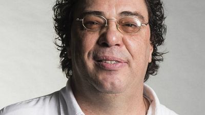 Imagem da notícia Cinebiografia do ex-jogador Walter Casagrande encontra diretor