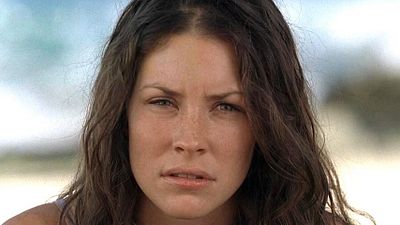 Evangeline Lilly se sentiu pressionada a gravar cena seminua em Lost