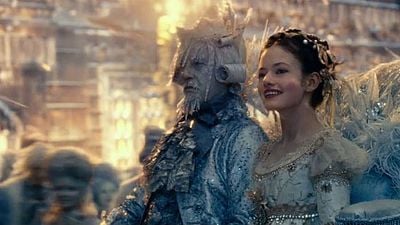 Imagem da notícia O Quebra-Nozes e os Quatro Reinos: Keira Knightley e Mackenzie Foy precisam salvar um mundo mágico em novo trailer