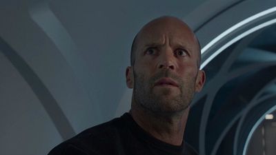 Imagem da notícia Megatubarão: Embarque em uma viagem ao fundo do mar com vídeo dos bastidores do filme de ação (Exclusivo)