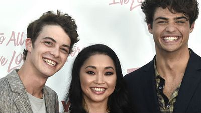 Imagem da notícia Ator de Para Todos os Garotos Que Já Amei pede desculpa por tweets ofensivos 