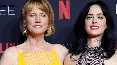 Jessica Jones: Criadora fecha contrato com a Warner e vai deixar a série 