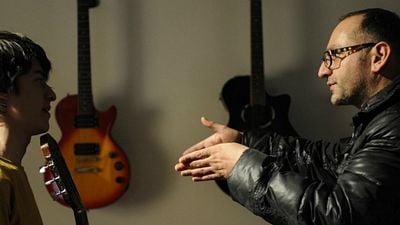 Imagem da notícia "Não tem como fazer um filme sobre Yonlu sem falar de suicídio e sem falar de música", explica o diretor Hique Montanari