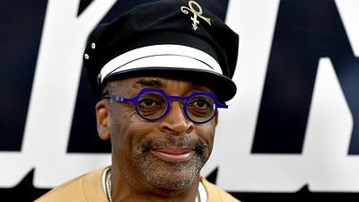 Imagem da notícia "Eles sabem quando você pausa o episódio para ir ao banheiro", diz Spike Lee sobre controle da Netflix