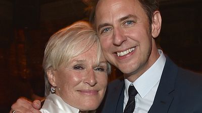Imagem da notícia Glenn Close sai em defesa de James Gunn após diretor ter sido demitido pela Disney