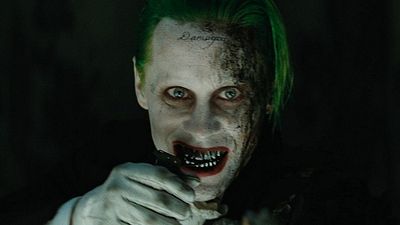 Imagem da notícia Esquadrão Suicida: Diretor admite que exagerou ao colocar tatuagem na testa do Coringa