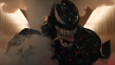 Imagem da notícia Venom: Novo clipe mostra simbionte em ação contra um grupo de azarados policiais